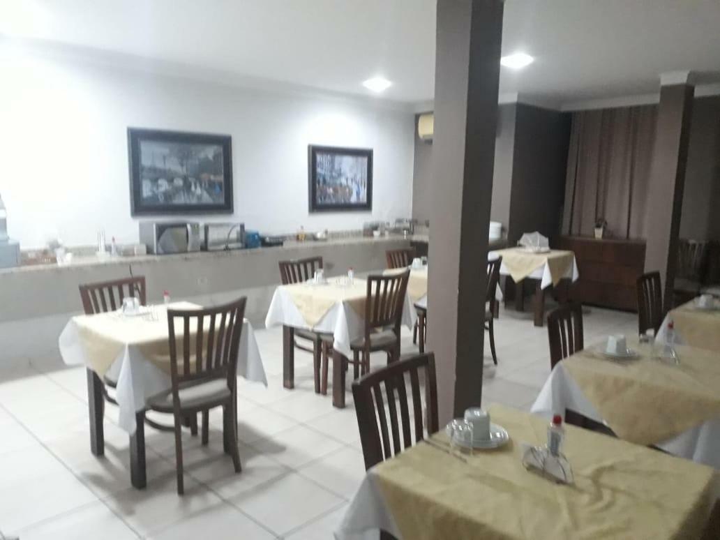 Hotel E Restaurante Canta Galo Jacarezinho Zewnętrze zdjęcie